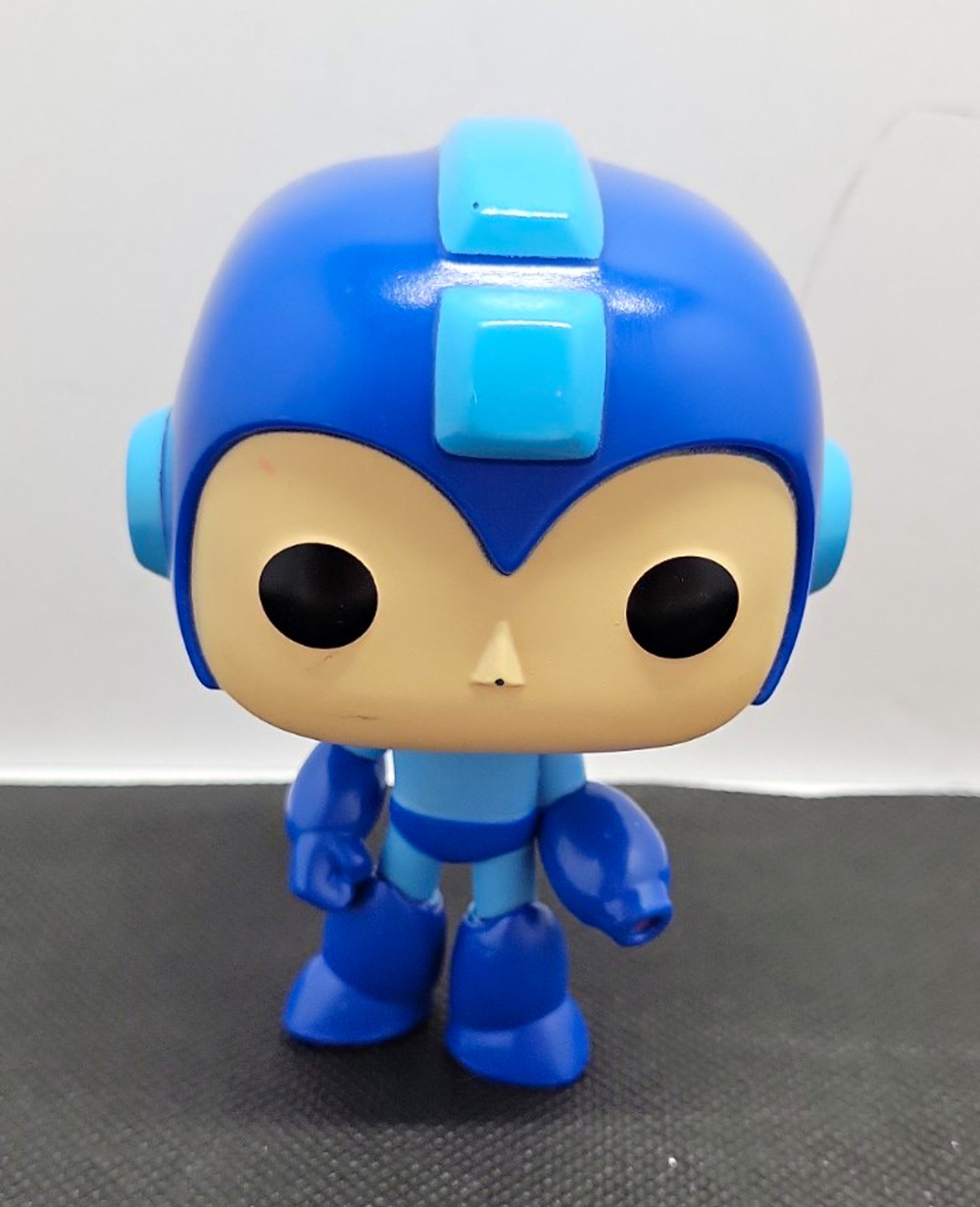 Funko Pop! Vinyl Mega Man Blue Vinyl Figure 4 in Loose No Packaging FM2225